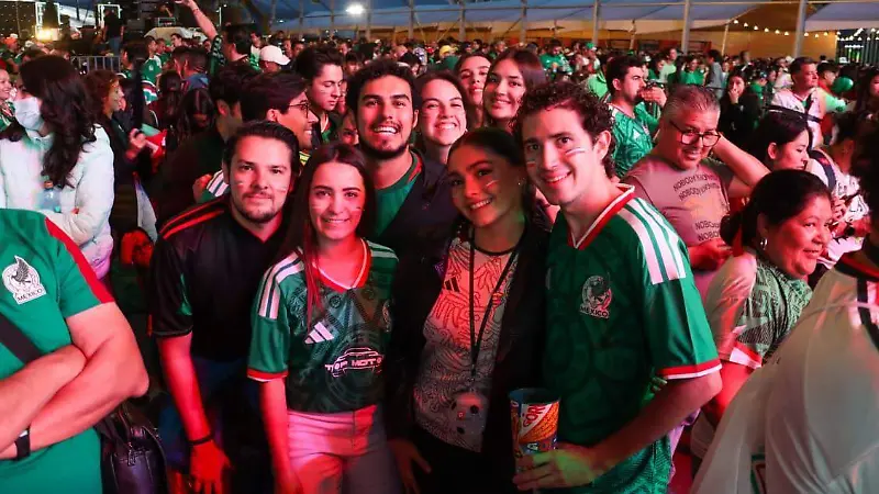 Gran ambiente en la Corregidora